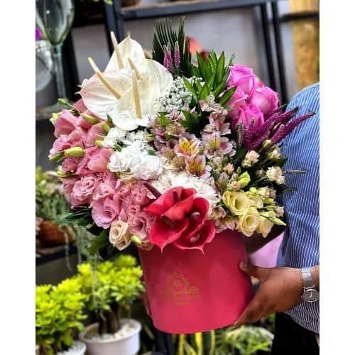 گل فروشی محدوده شیرینی فروشی لادن در تهران t6971