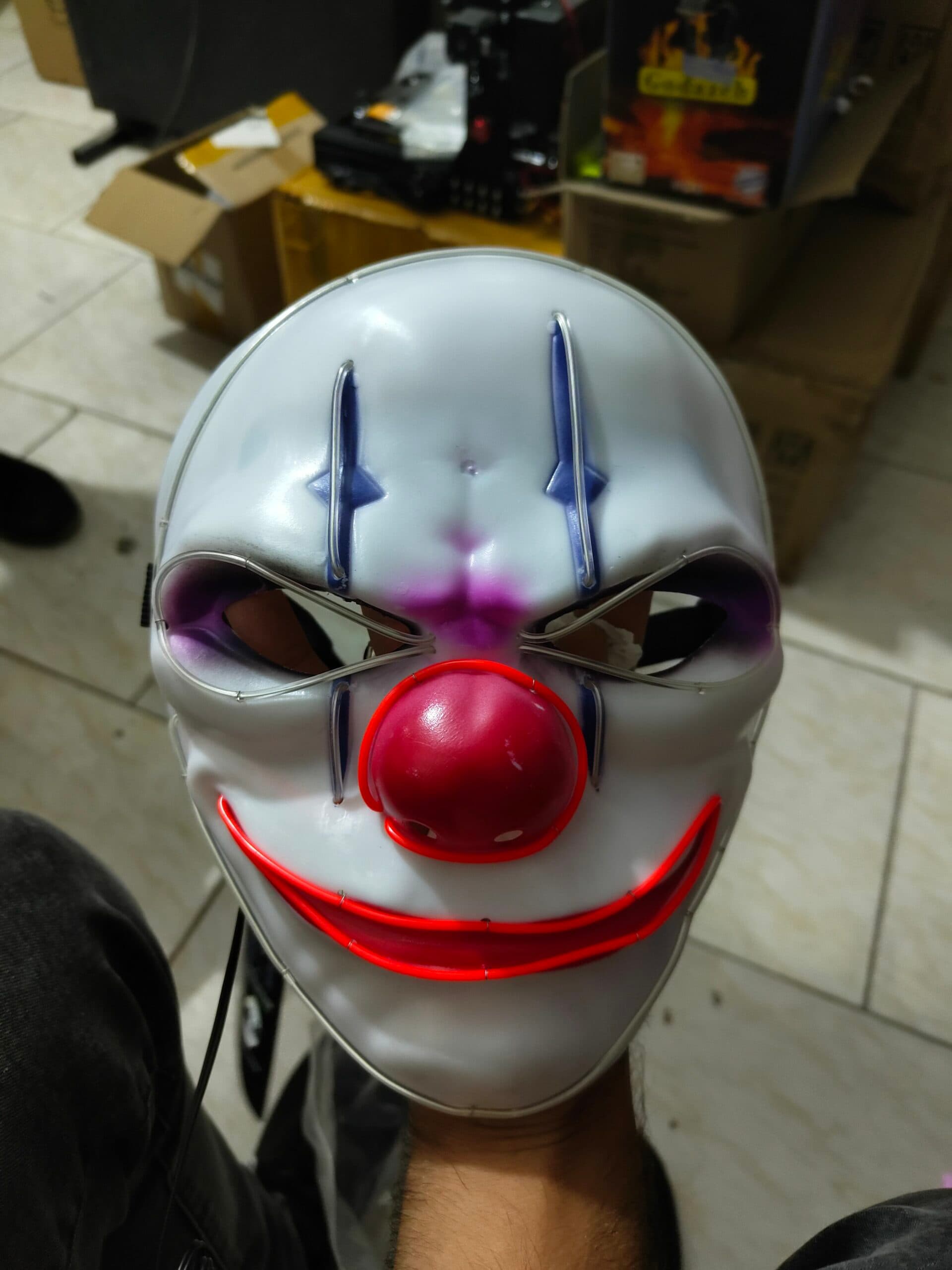 ماسک نئون PAYDAY 3