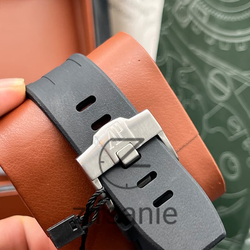 ساعت مچی مردانه اودمار پیگه افشور رویال اوک مدل پاندا Audemars Piguet Offshore Royal Oak Panda White — تصویر ۸
