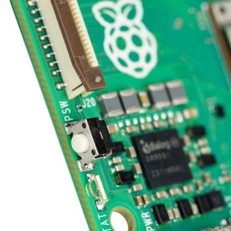برد رزبری پای Raspberry Pi 5 تولید انگلستان با رم 4GB — تصویر ۴