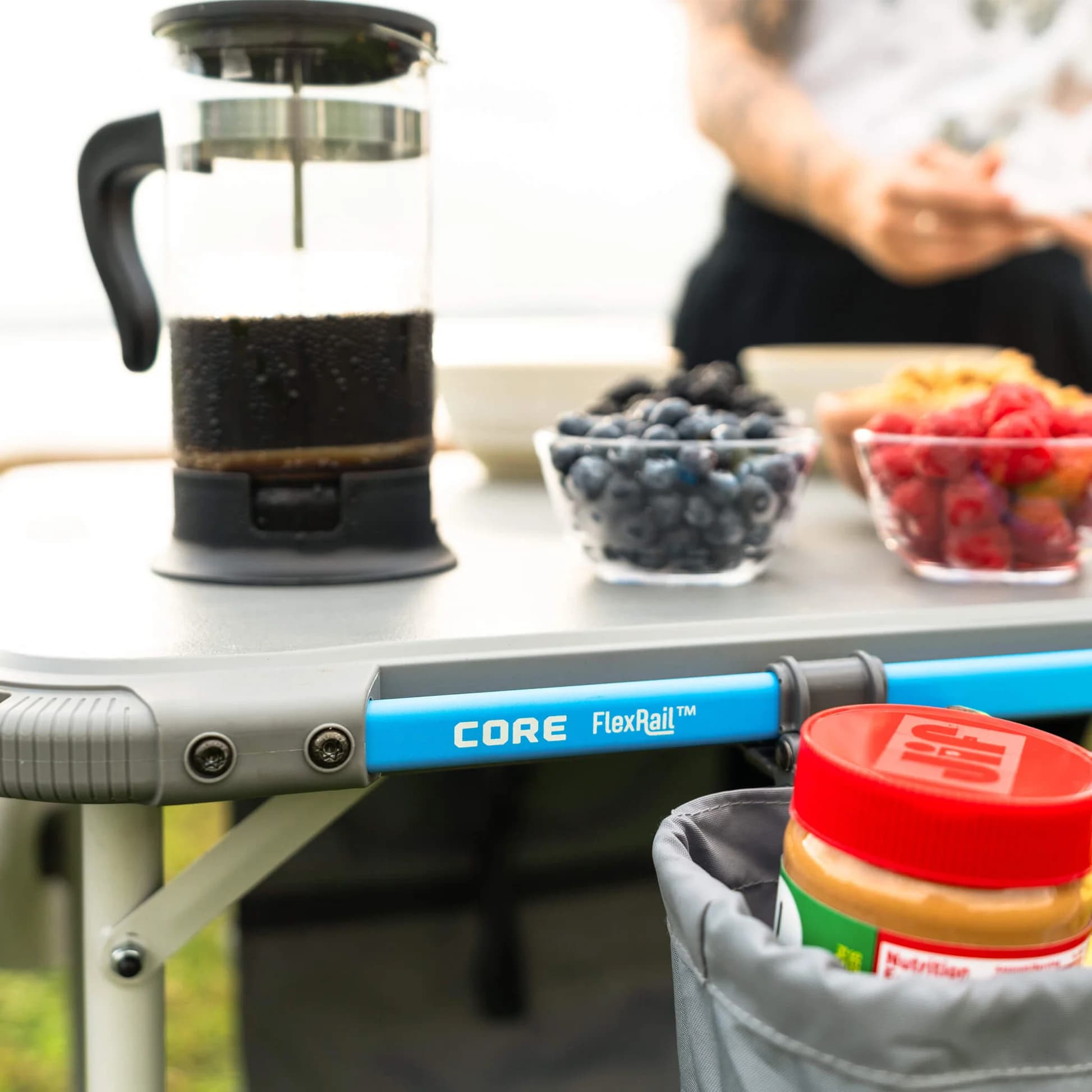 میز کمپینگ کر – 4 فوت با سیستم فلکس ریل Core 4 Foot FlexRail Outdoor Camp Table — تصویر ۷