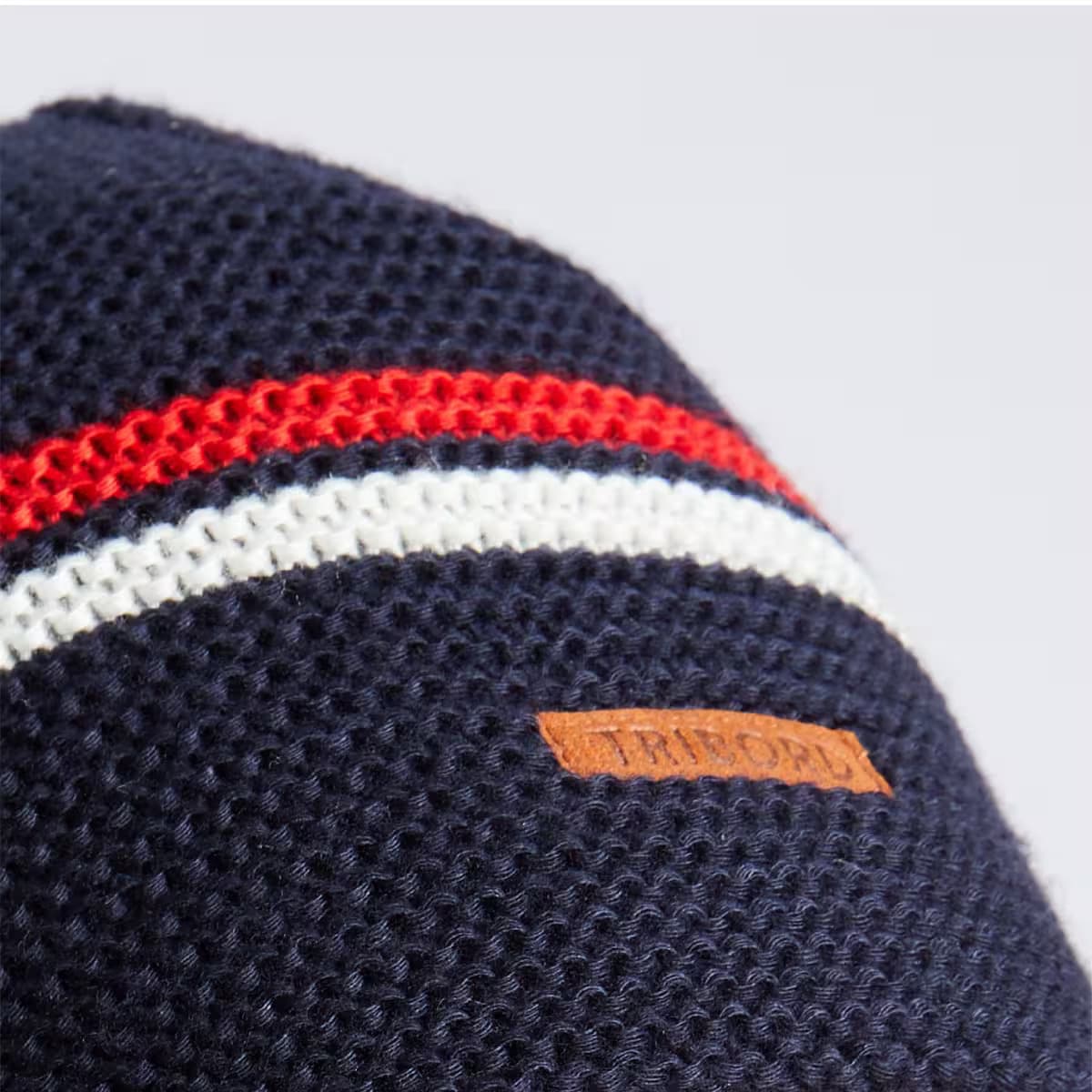 کلاه تریبورد مقاوم در باد – دکتلون Tribord Adult Sailing Warm Windproof Beanie SAILING 100 – Blue white red — تصویر ۸