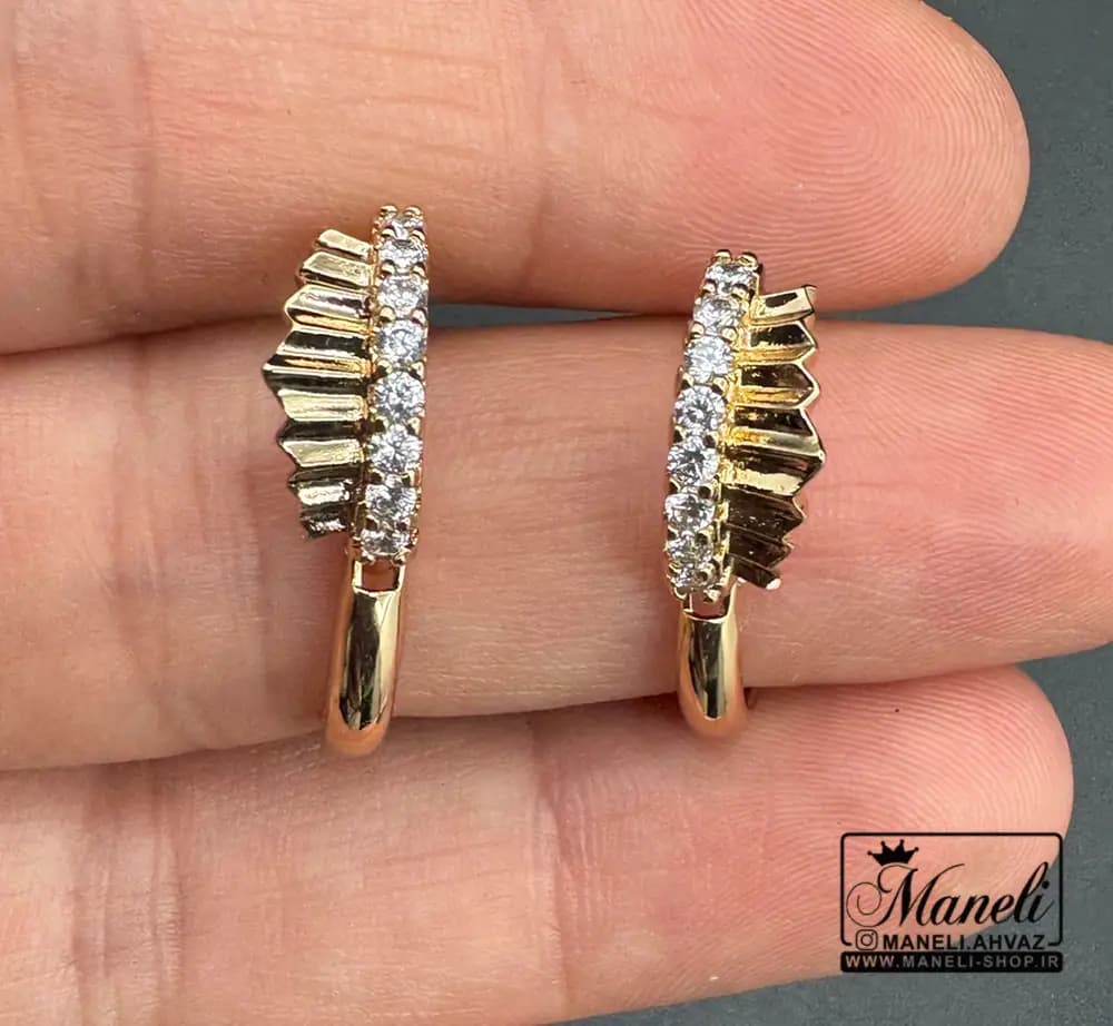 گوشواره حلقه ای طلایی نگین دار — تصویر ۳