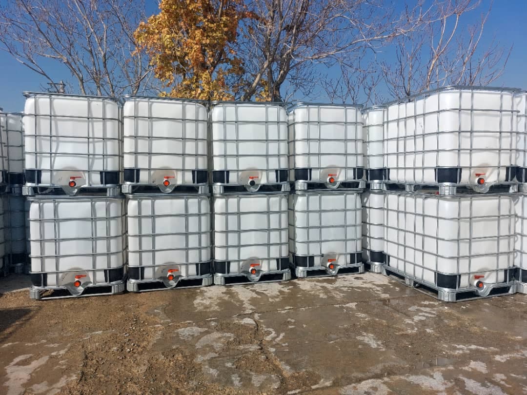 مخزن 1000 لیتری حفاظ دار زیر پالتی ibc (ای بی سی) — تصویر ۲