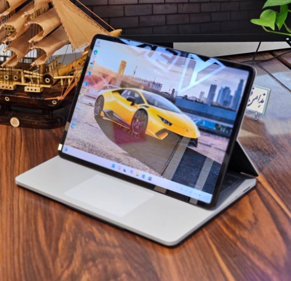 لپ تاپ سرفیس Microsoft Surface Laptop Studio | Core i7-11370H | RAM 32GB | SSD 1TB | RTX 3050 Ti 4GB | صفحه لمسی 14.4 اینچ — تصویر ۳