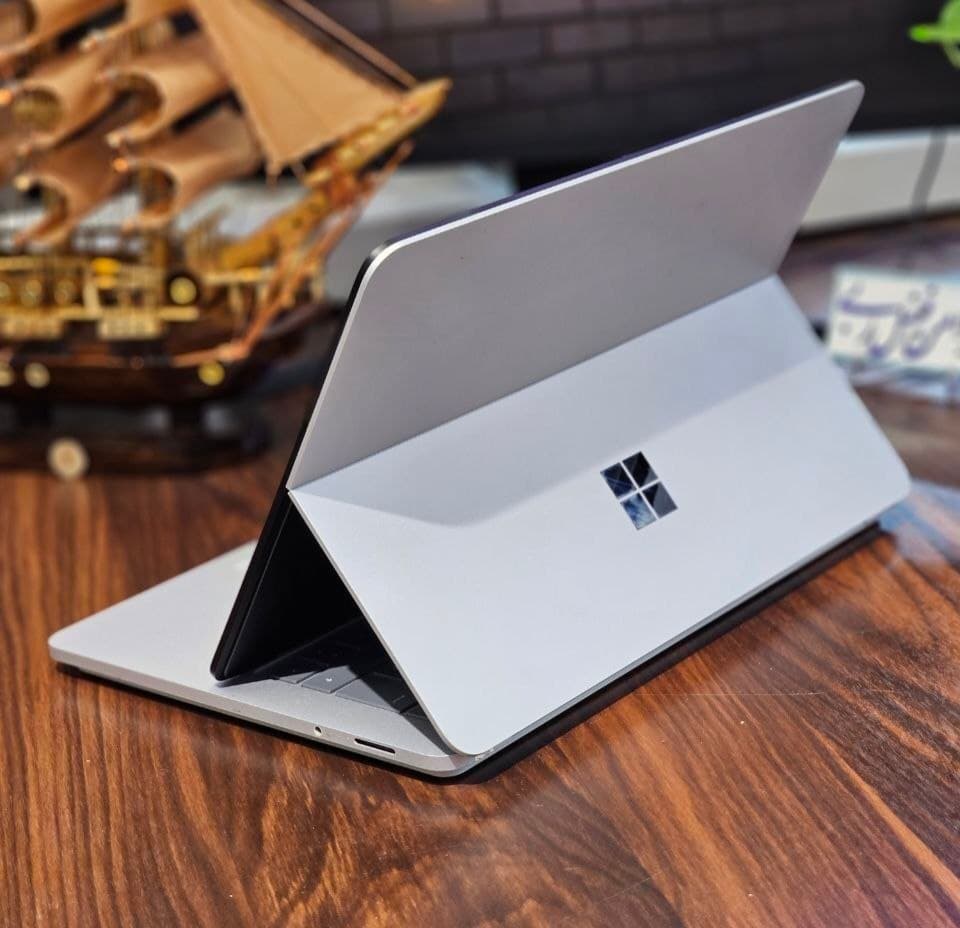 لپ تاپ سرفیس Microsoft Surface Laptop Studio | Core i7-11370H | RAM 32GB | SSD 1TB | RTX 3050 Ti 4GB | صفحه لمسی 14.4 اینچ — تصویر ۶