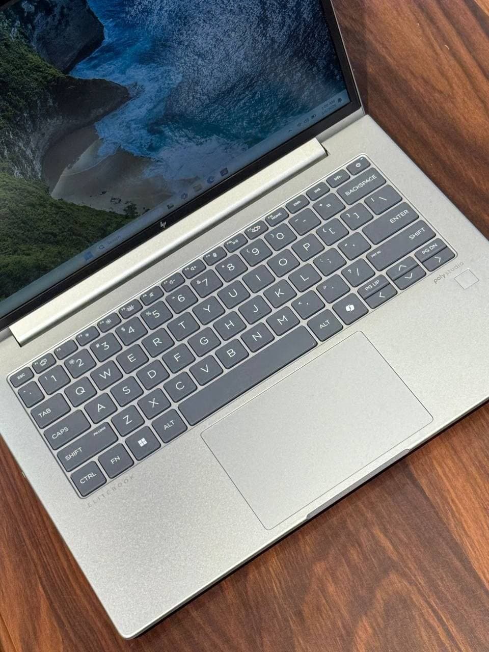 لپ تاپ استوک HP EliteBook 640 G11 | Ultra 5 125H | رم 16GB DDR5 | SSD 512GB | نسل 14 | گرید اپن باکس — تصویر ۵