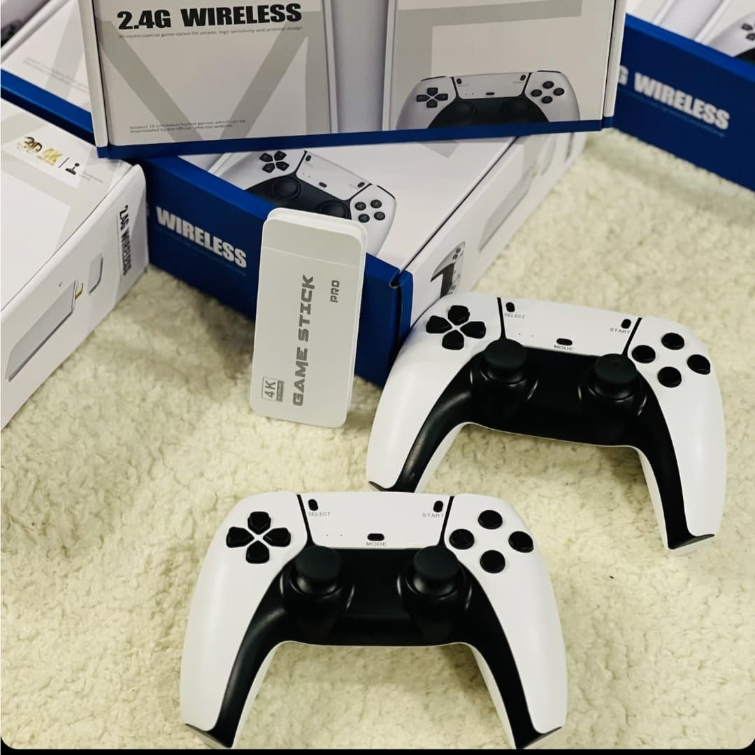 کنسول بازی مدل Game Stick 4K Ultra Pro طرح گیم پد PS5 — تصویر ۳