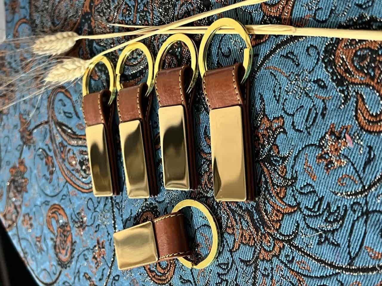 دسته کلید چرمی کد b1010 — تصویر ۲