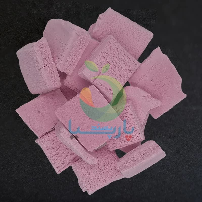بستنی خشک توت فرنگی (فله ای)