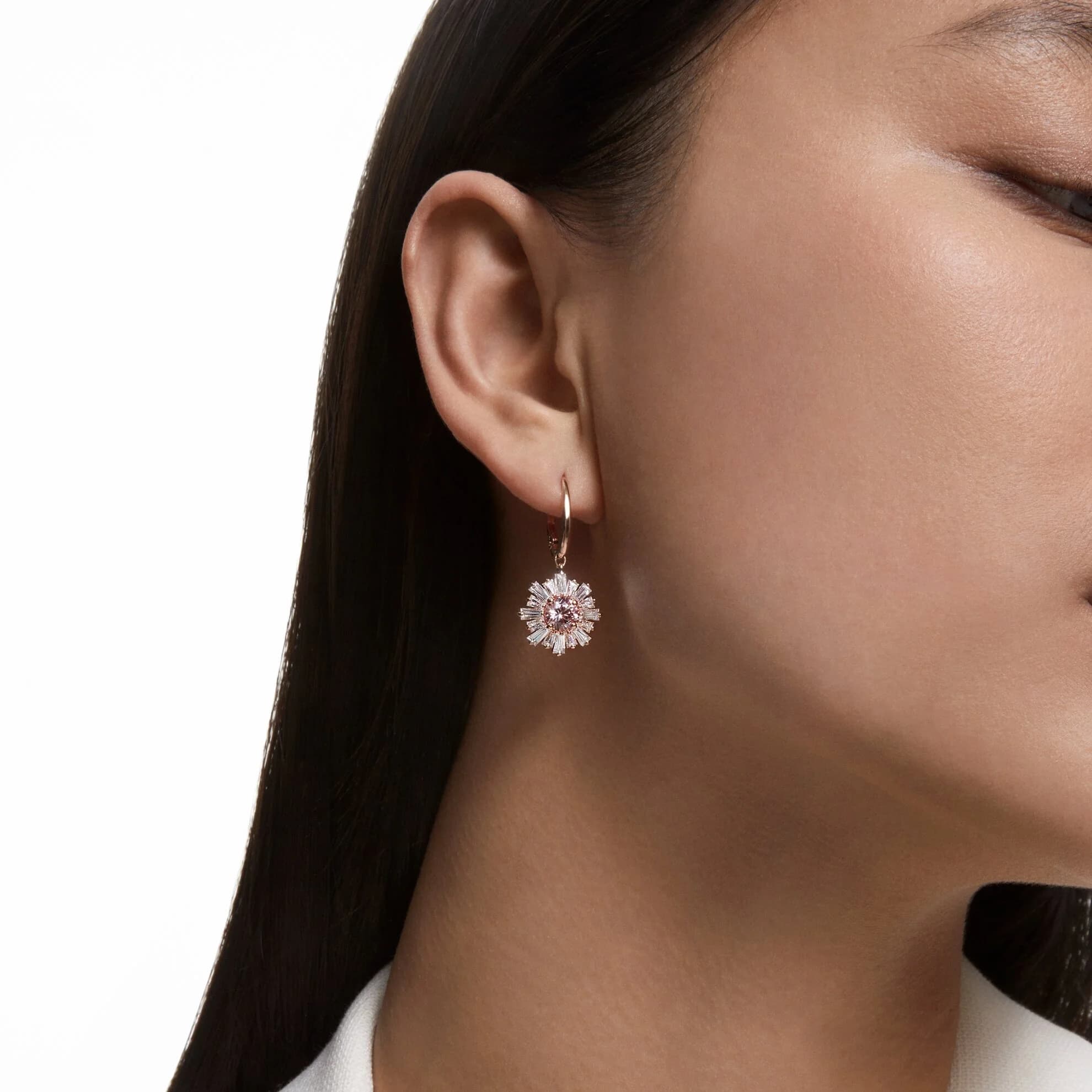گوشواره صورتی سواروسکی اورجینال Swarovski Sunshine damla küpeler 5642965 — تصویر ۲