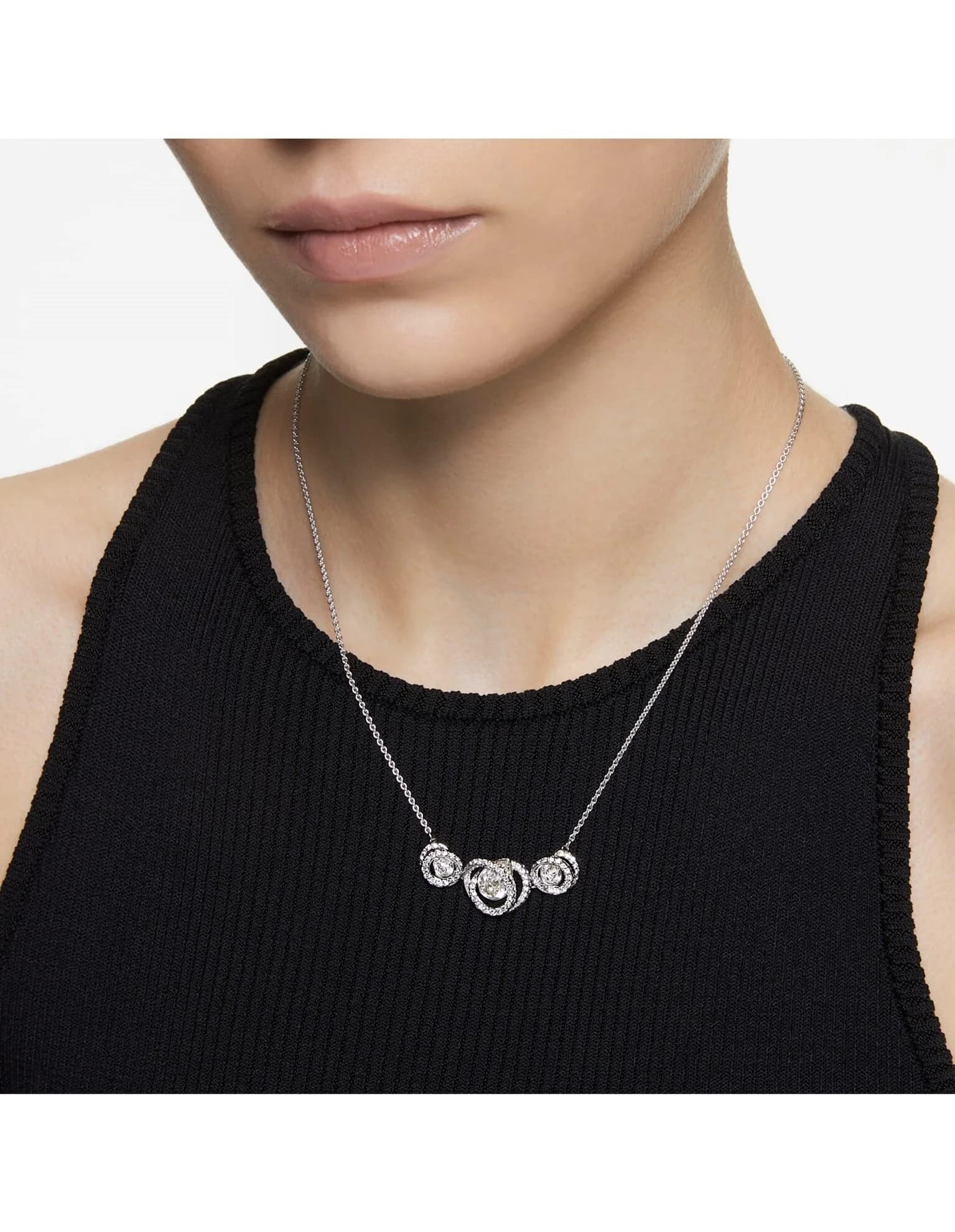 گردنبند سفید سواروسکی اورجینال Swarovski Generation necklace 5636587 — تصویر ۴