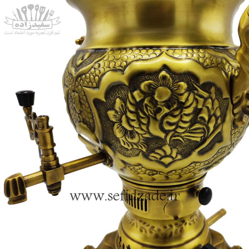 سماور گازی شاهکار مدل پانیذ قلمزده آنتیک 7 لیتری — تصویر ۲