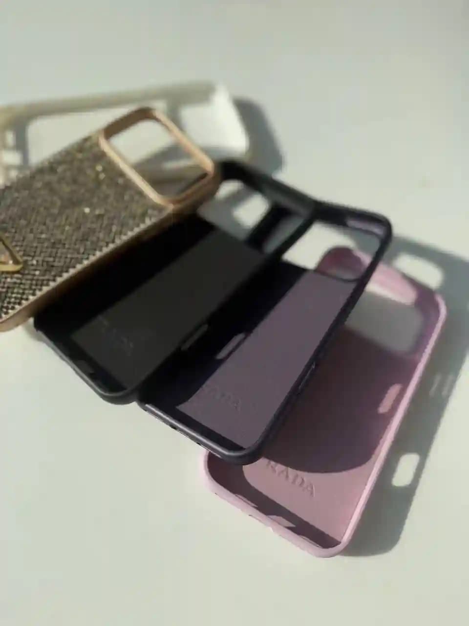 قاب prada color diamonds آیفون — تصویر ۴