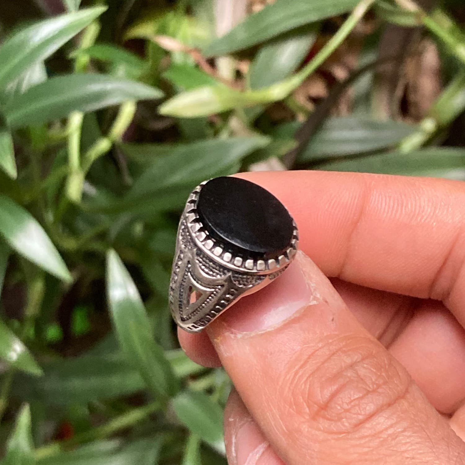 انگشتر مردانه عقیق سیاه خراسان (AN45) — تصویر ۲