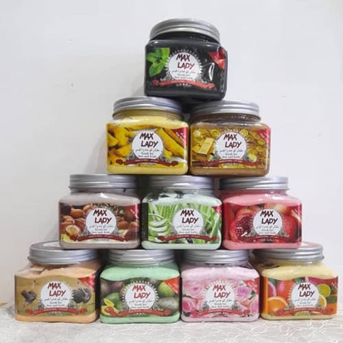 اسکراب شنی صورت و بدن مکس لیدی (Max Lady) 300 گرم — تصویر ۴