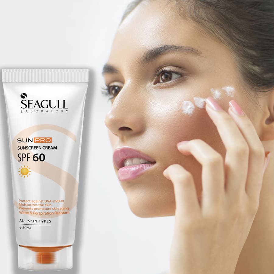 کرم ضد آفتاب بدون رنگ SPF60 انواع پوست سی گل — تصویر ۲