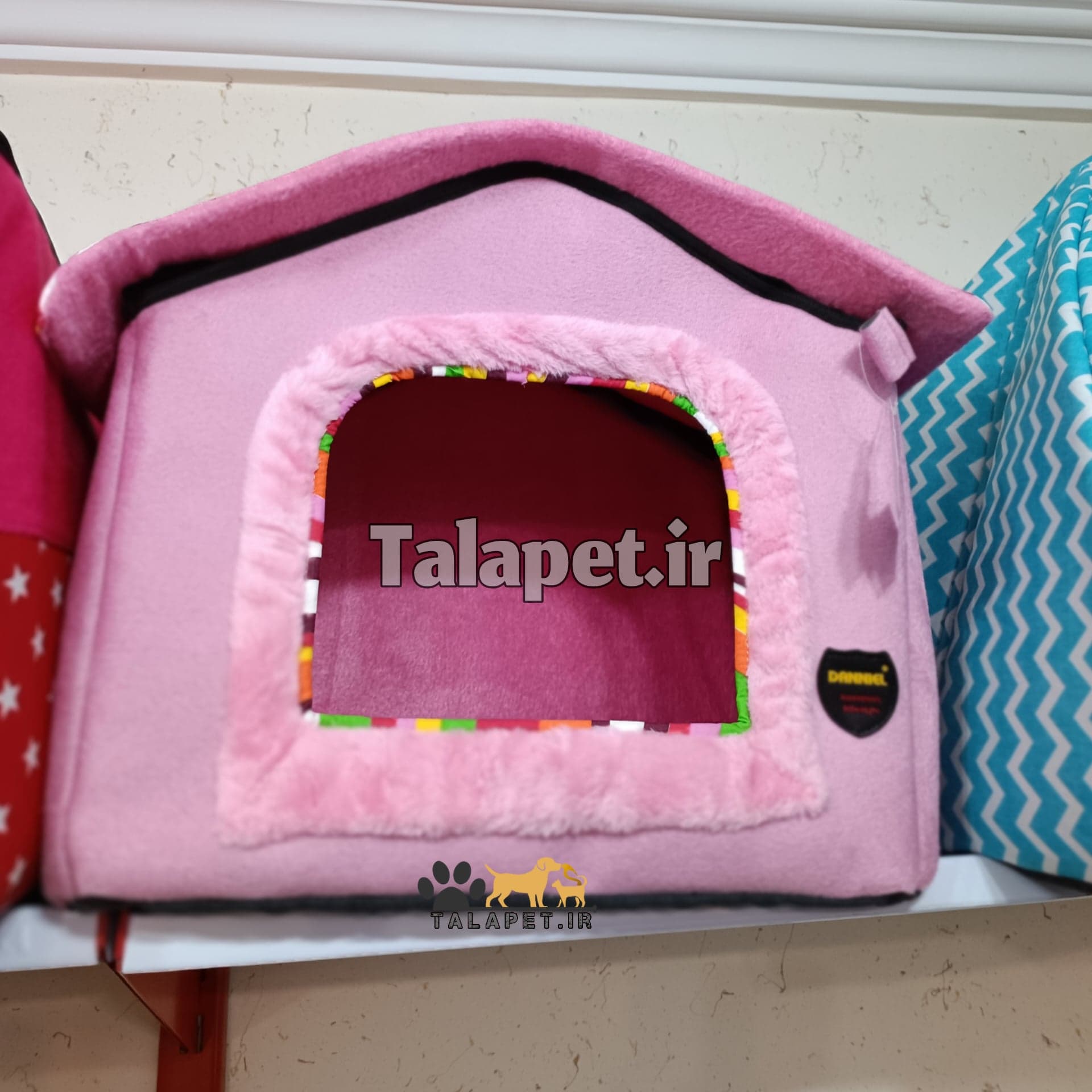 جای خواب کلبه ای سگ و گربه برند دانیل — تصویر ۴