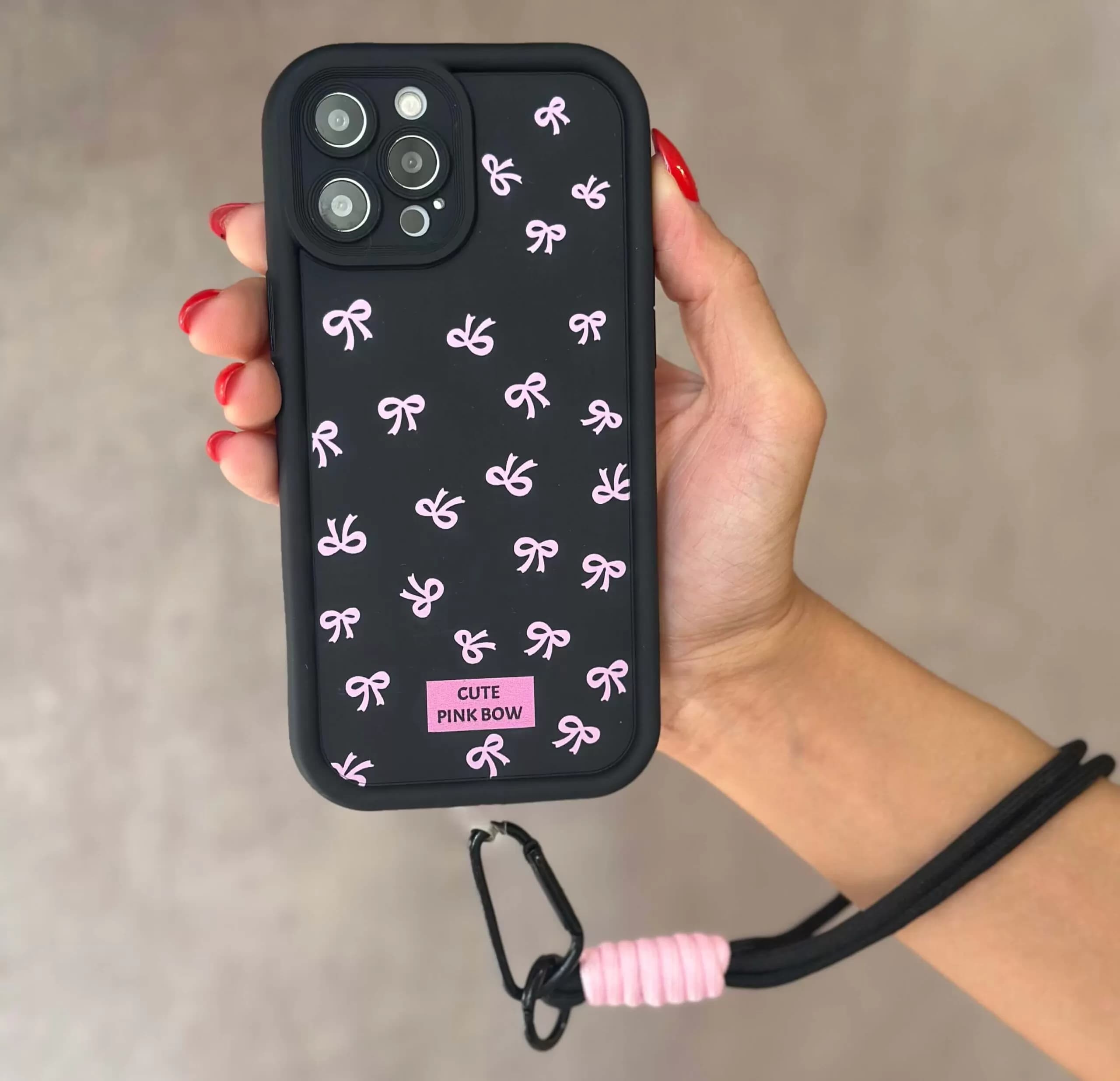 قاب گوشی iPhone 12 آیفون سولید طرح پاپیون با بند دستی کد 842 — تصویر ۲