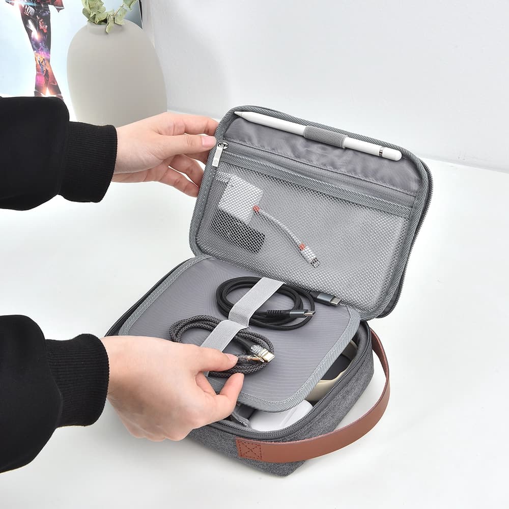 کيف لوازم جانبی شیائومی مدل WIWU Minimal Tech Pouch — تصویر ۳