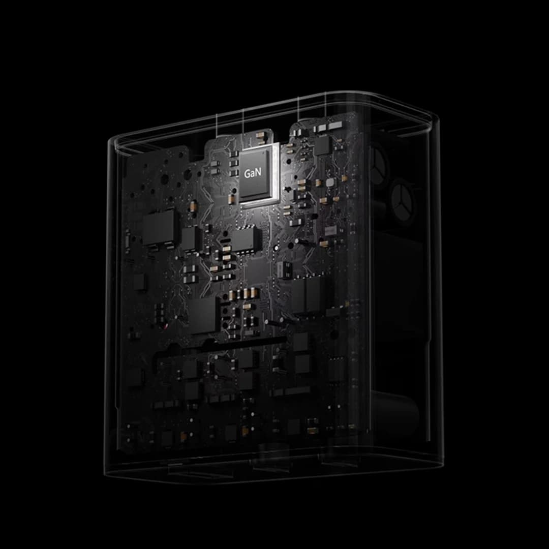 شارژر دیواری 100 وات سه پورت ناتینگ CMF Power GaN C349 با کابل USB-C — تصویر ۶