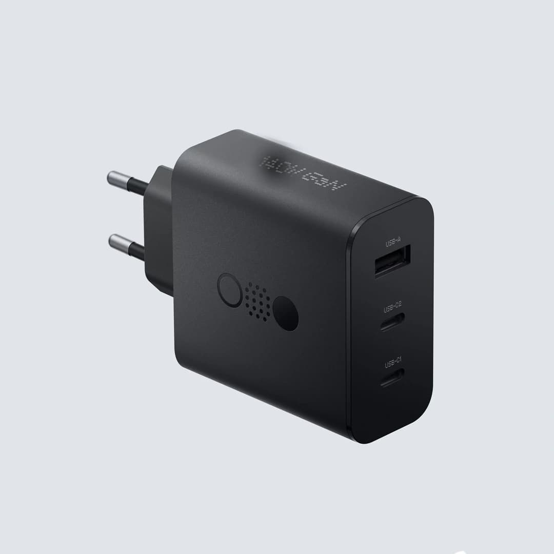 شارژر دیواری 140 وات سه پورت ناتینگ CMF Power GaN C330 با کابل USB-C — تصویر ۴