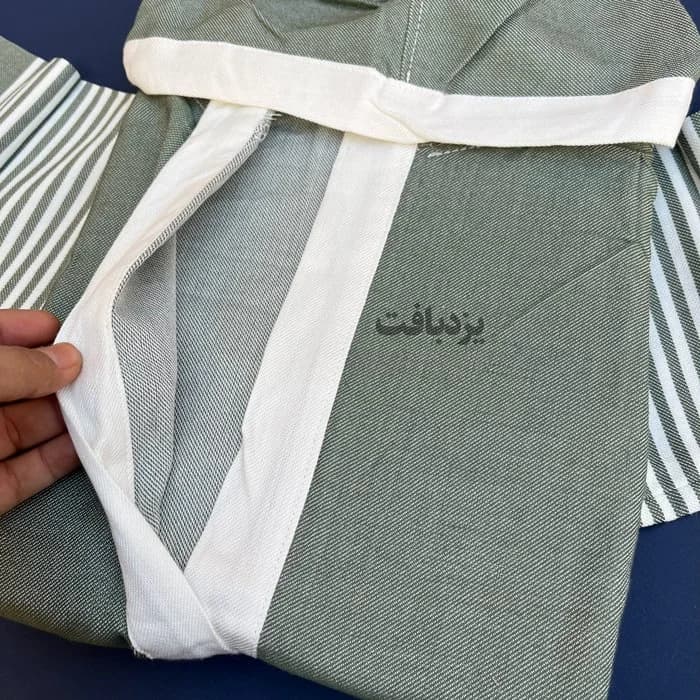 حوله تن پوش کودک نخی یزدی رنگ زیتونی — تصویر ۳