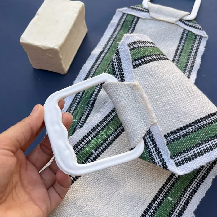 کیسه حمام سنتی یزدی پشت شور رنگ سبز — تصویر ۴