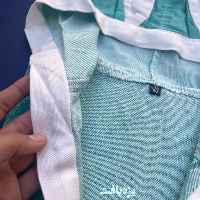 حوله تن پوش کودک نخی یزدی رنگ سبز دریایی — تصویر ۳