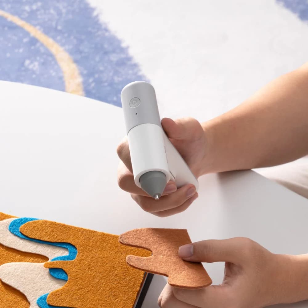 دستگاه چسب حرارتی شارژی شیائومی مدل Hoto Easyflow Glue Gun Auto Dispensing QWRJQ002 — تصویر ۶