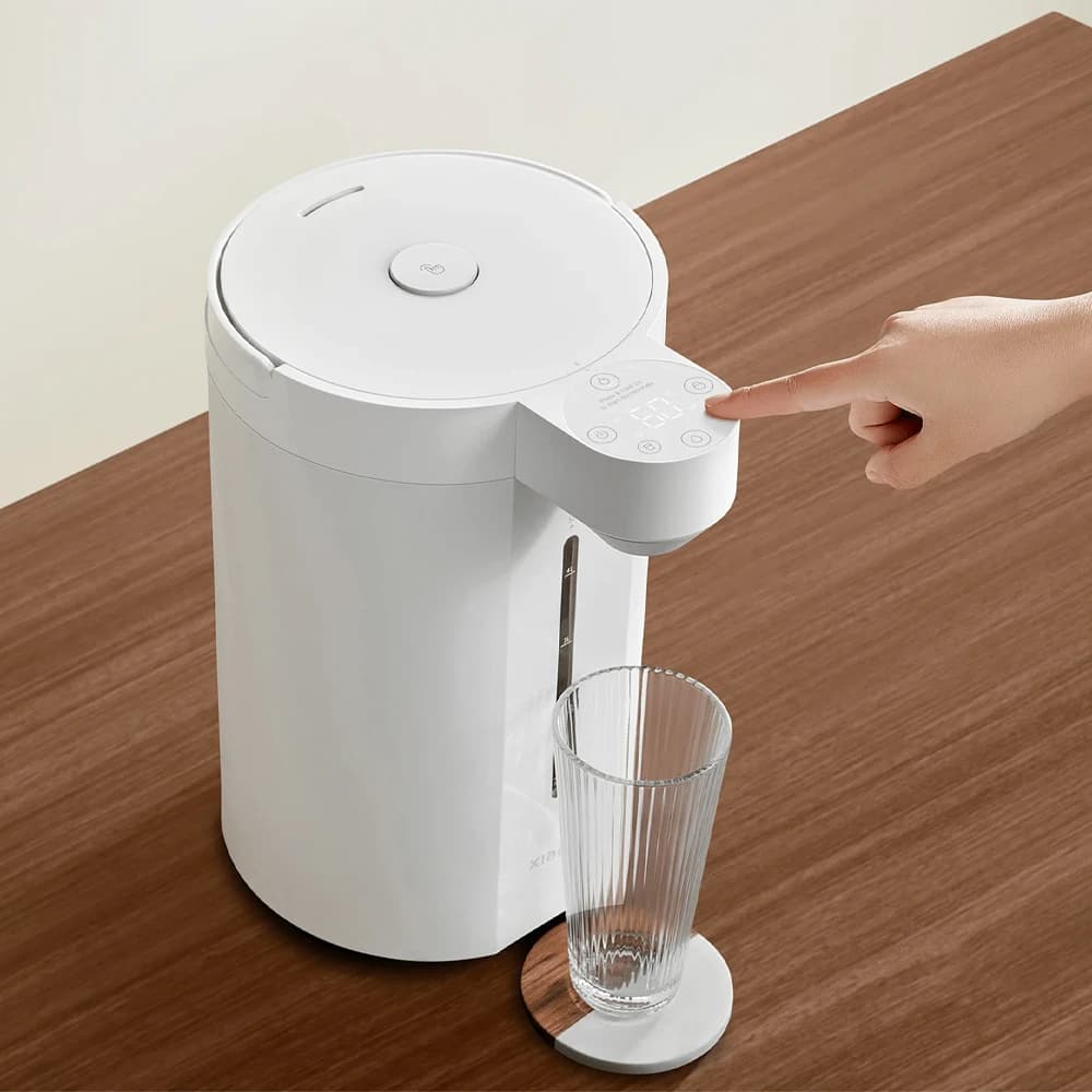 دستگاه هوشمند آب‌گرم‌کن رومیزی شیائومی مدل Xiaomi Smart Electric Hot Water Dispenser 5L MEK01-EU — تصویر ۳
