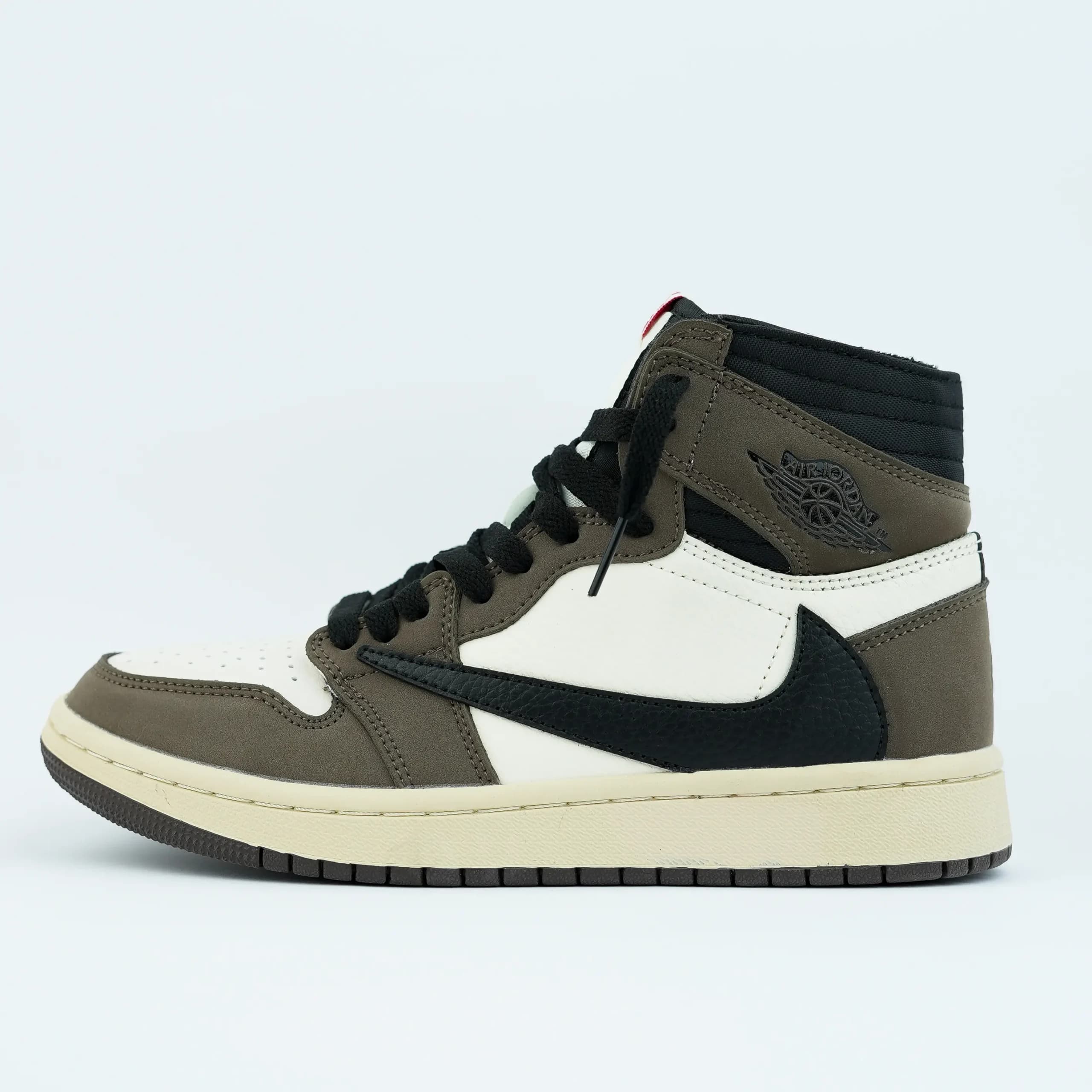 کفش جردن وان ترویس موکا Jordan 1 Travis Scott Mocha
