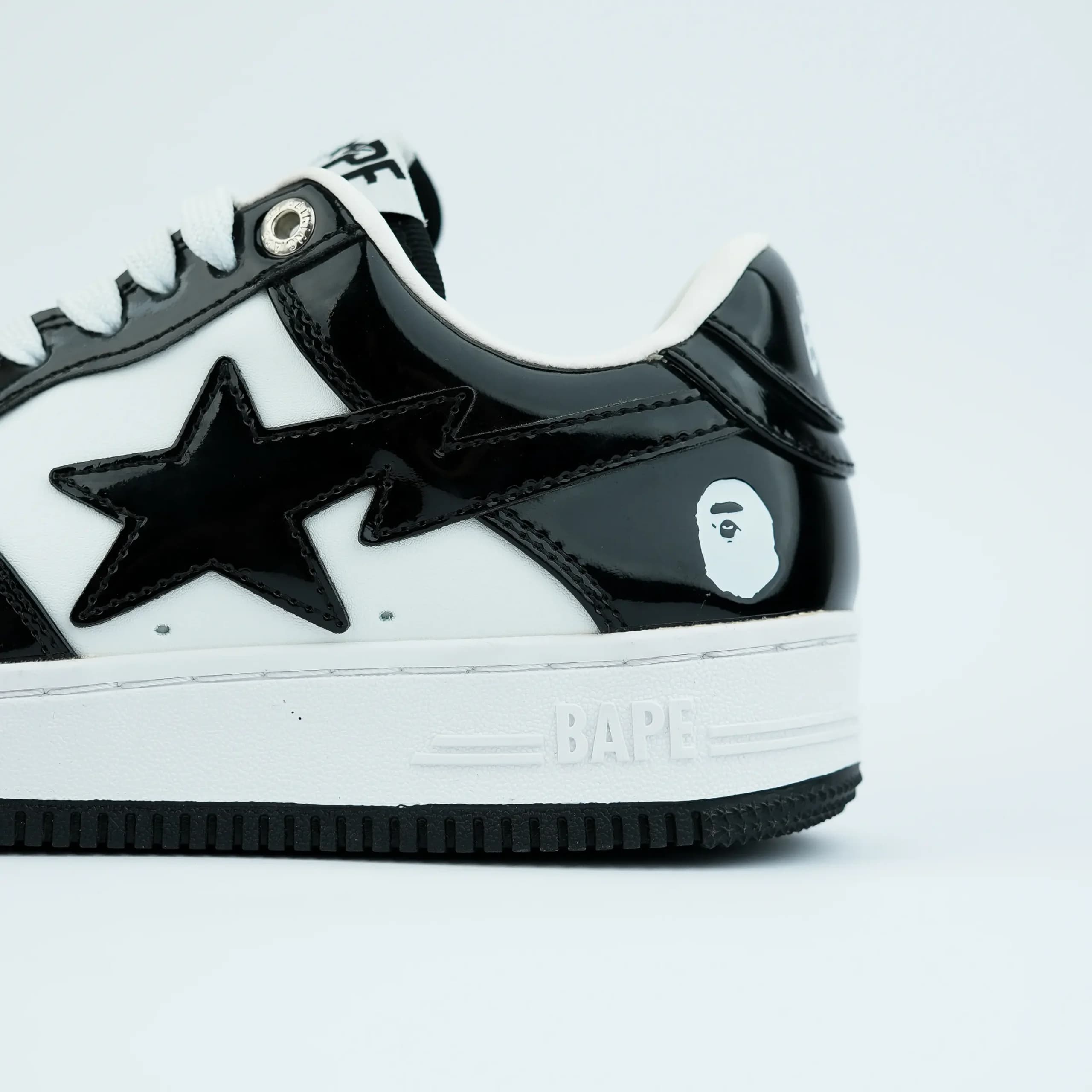 کفش بیپ سفید مشکی BAPE STA — تصویر ۳