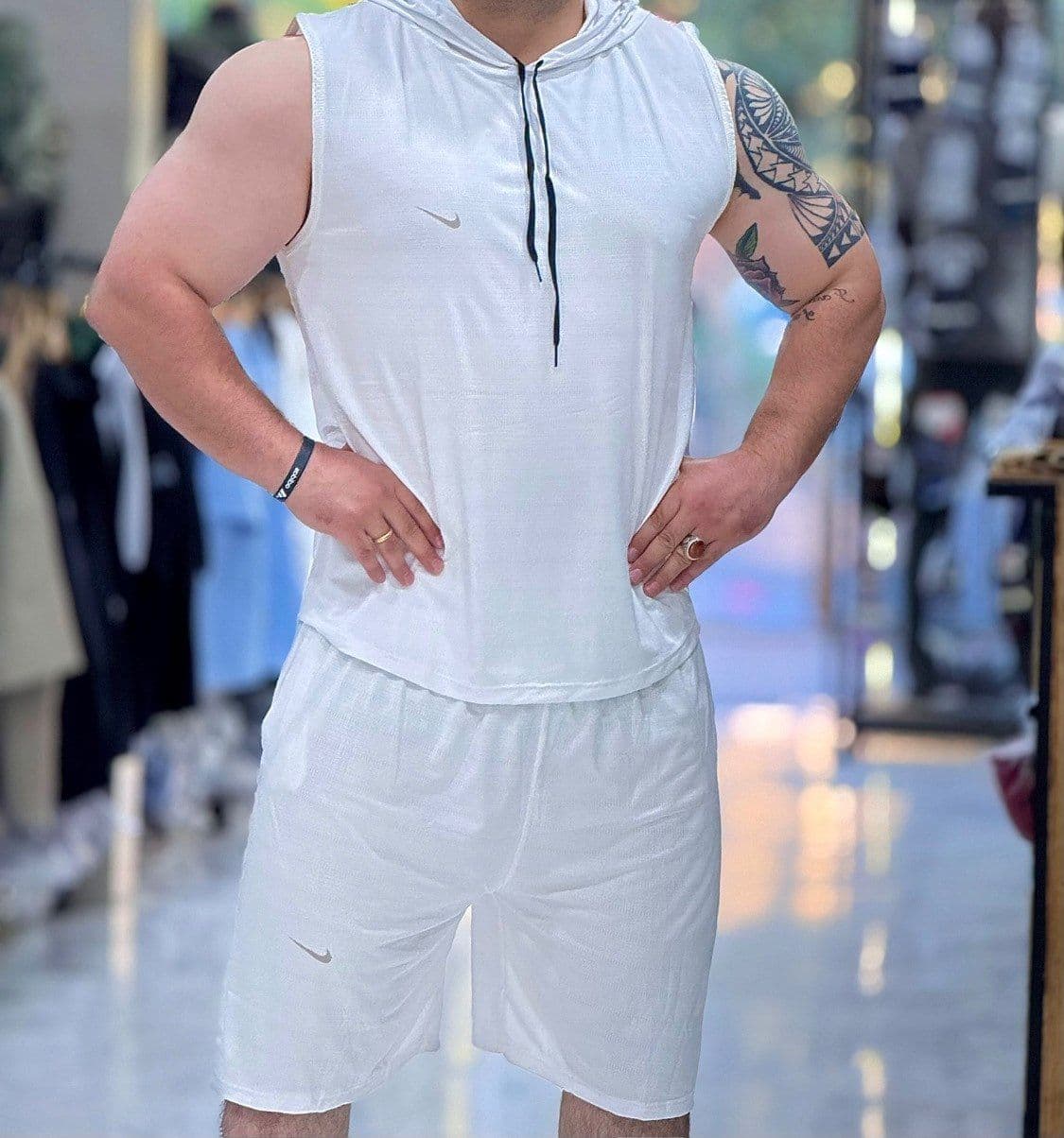 ست ورزشی نایک کلاهدار
