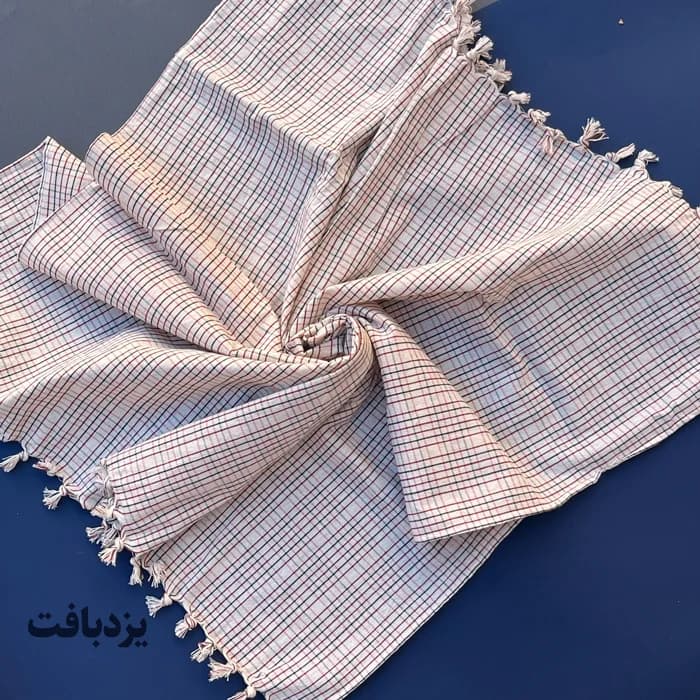 رومیزی سنتی پیرا گره دار ابعاد یک در یک — تصویر ۲