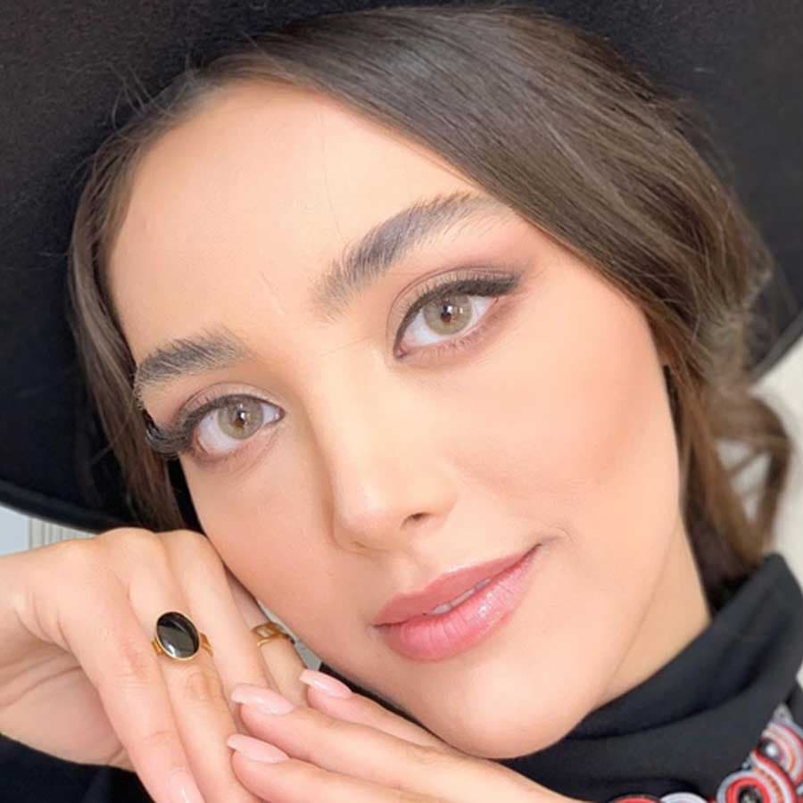 لنز طبی رنگی شیخ هیزل نات فصلی — تصویر ۳