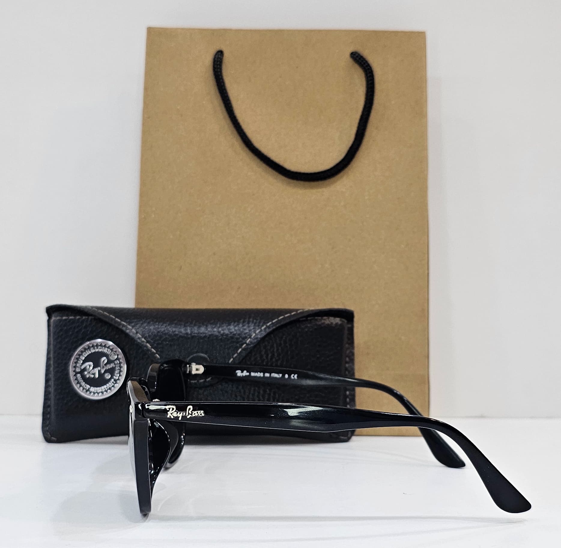 عینک آفتابی برند RAY BAN کد RB4362F — تصویر ۲