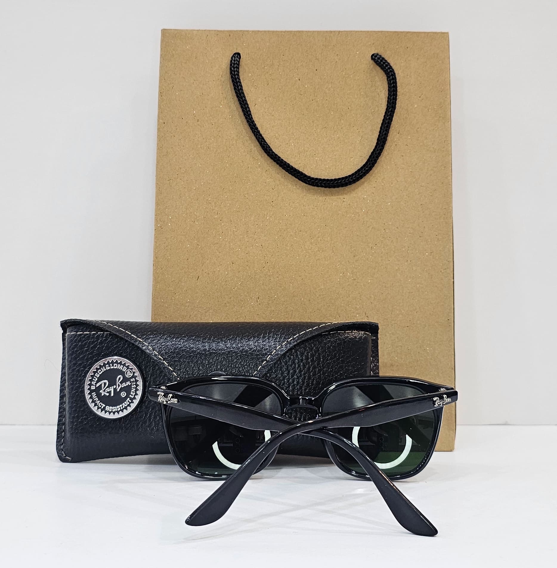 عینک آفتابی برند RAY BAN کد RB4362F — تصویر ۳