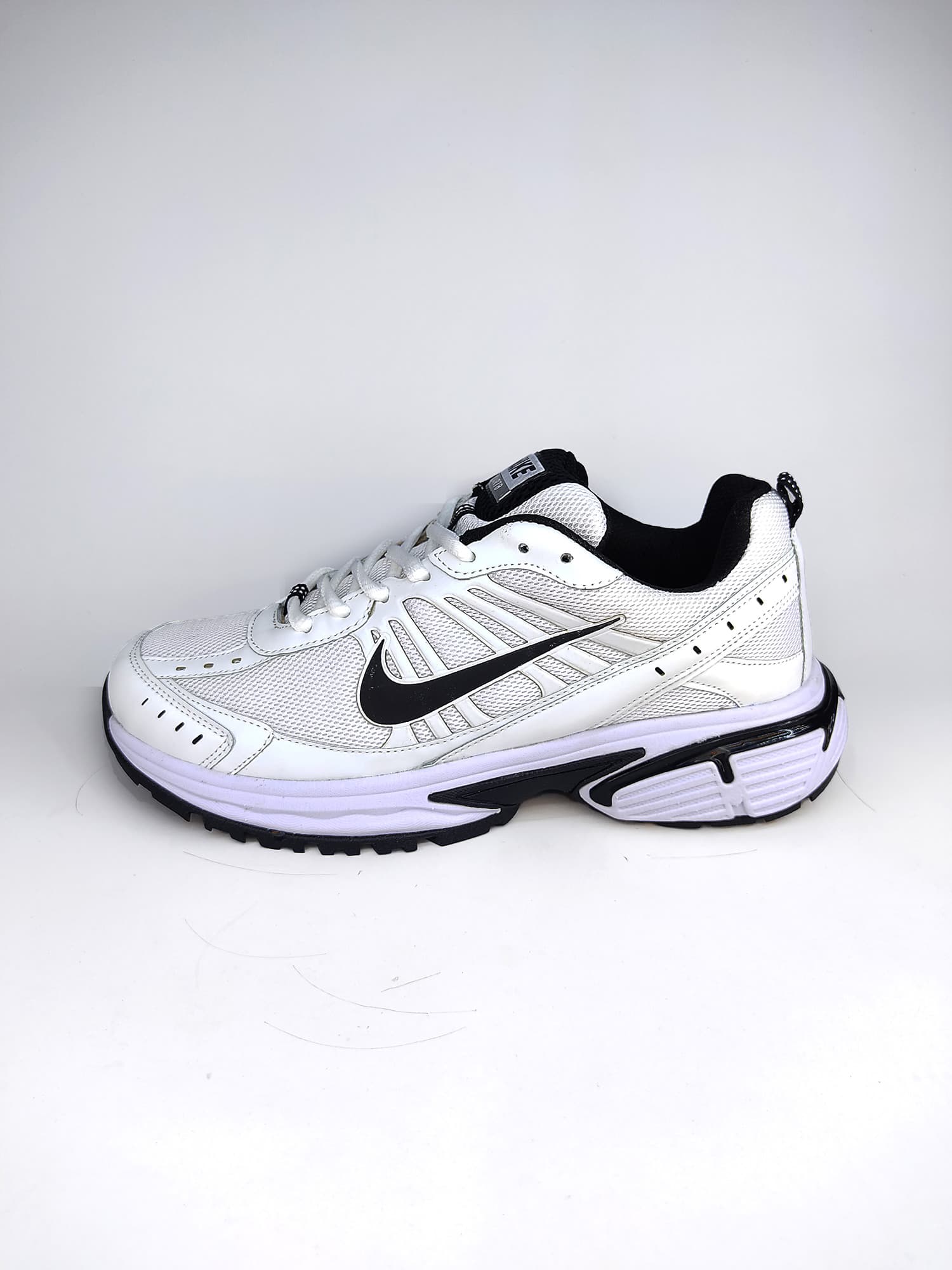کفش اسپرت مردانه ایرمکس Airmax – سوگند | طبی و سبک — تصویر ۳