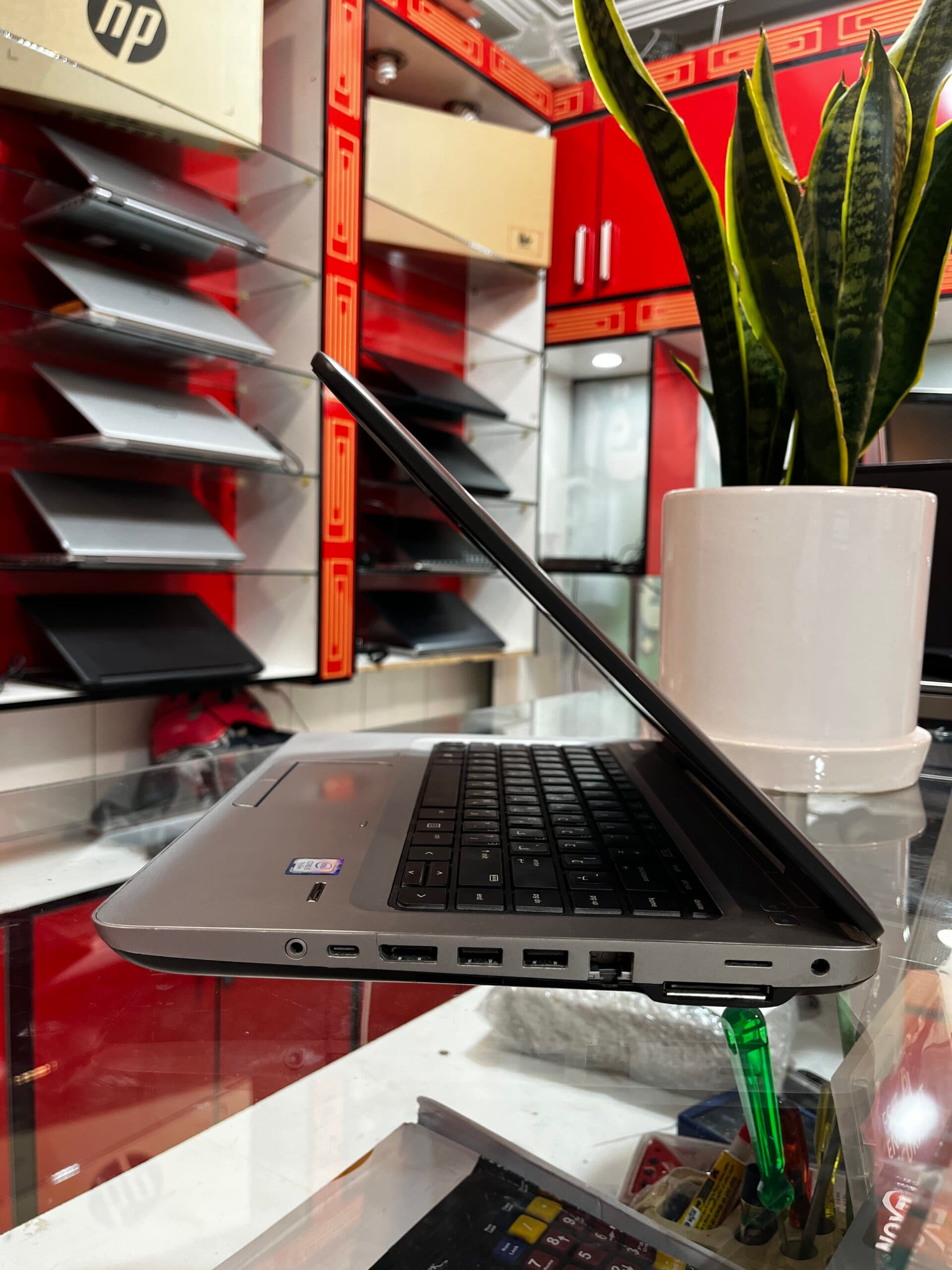 HP ProBook 640 G3 — تصویر ۴