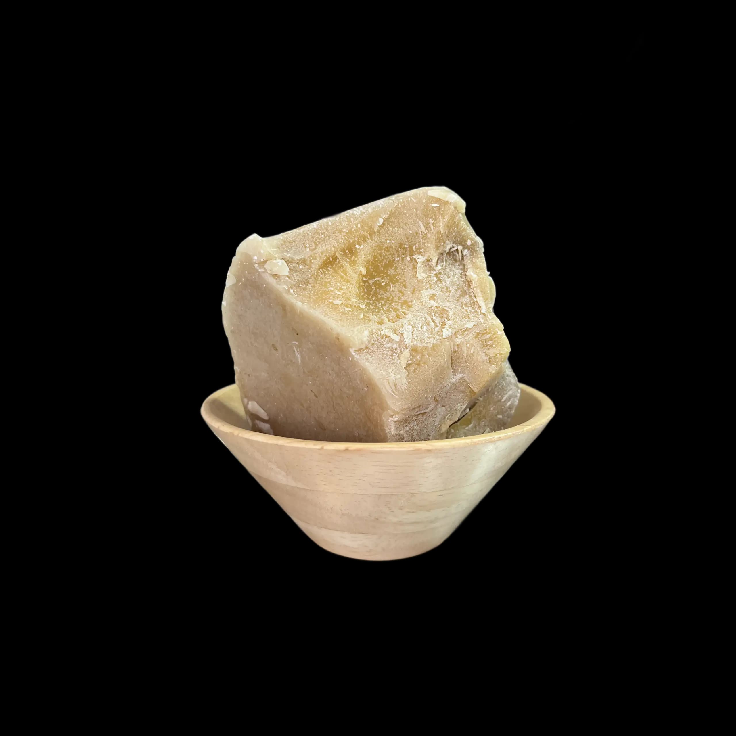 موم 100 گرمی