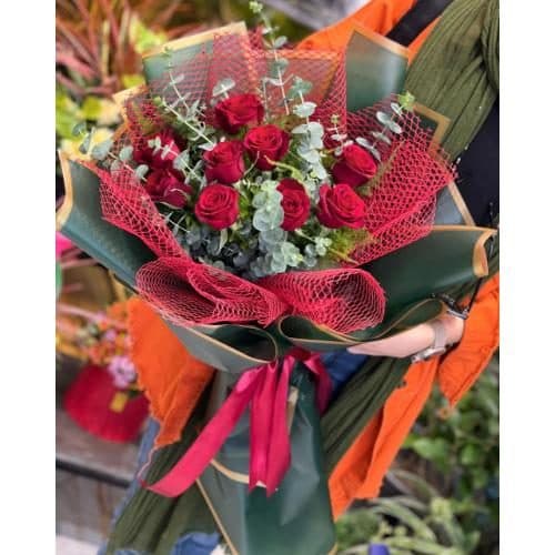 گل و هدیه برای زن خانه دار pe373