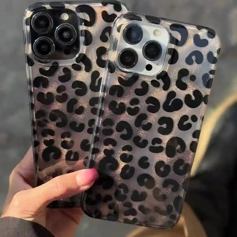 قاب پلنگی شاينی مدل Shiny leopard برای IPHONE 13 — تصویر ۲