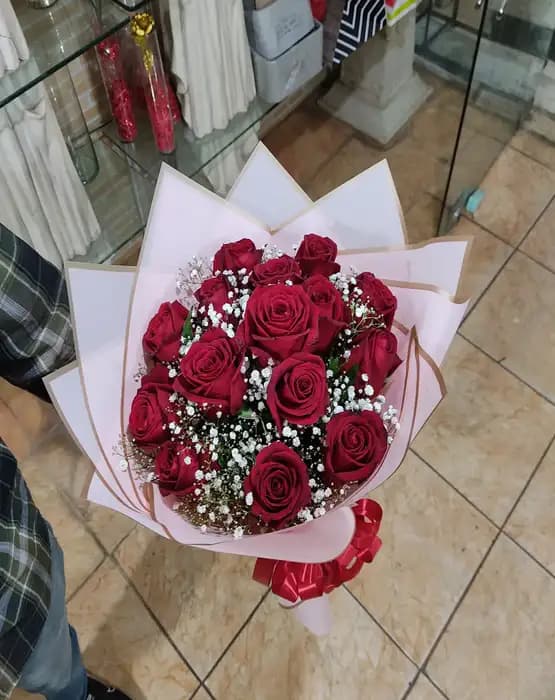 دسته گل گرد تزئینی طرح کتایون