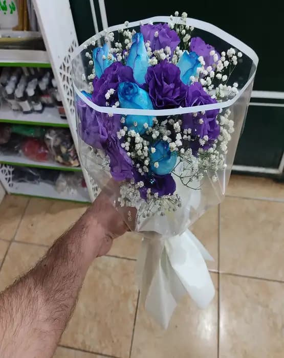 دسته گل گرد دو رنگ ابی و بنفش طرح الناز