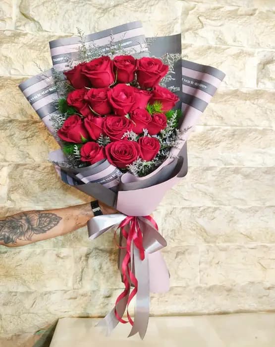 دسته گل یکطرفه طرح رومینا