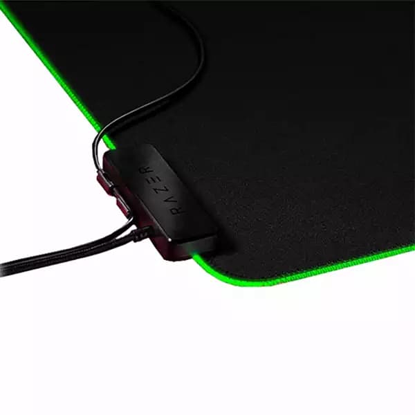 ماوس‌پد گیمینگ Razer Goliathus Extended Chroma — تصویر ۳