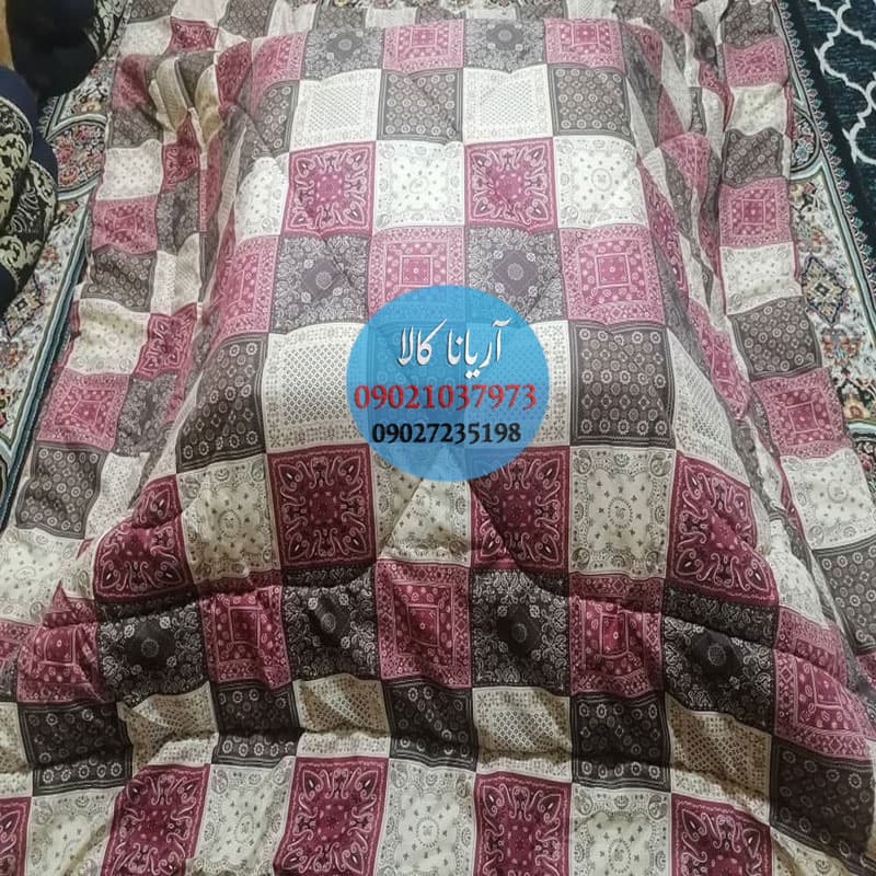 لحاف کرسی آریانا کالا طرح چهل تیکه قرمز سایز 400در400 سانتی متر — تصویر ۲