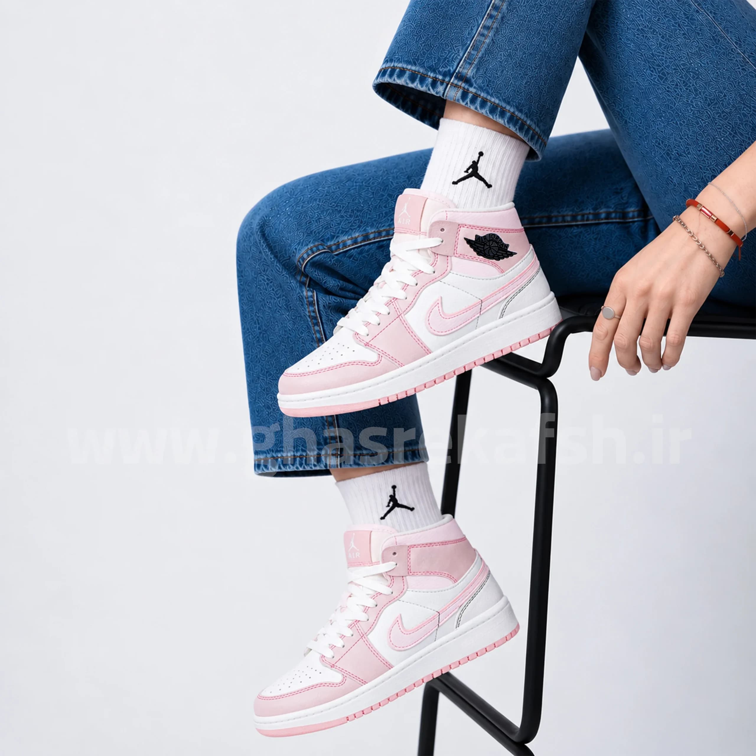 کتونی نایک جردن Jordan 1 فانتوم ساقدار زنانه رنگ سفید صورتی کد 2900