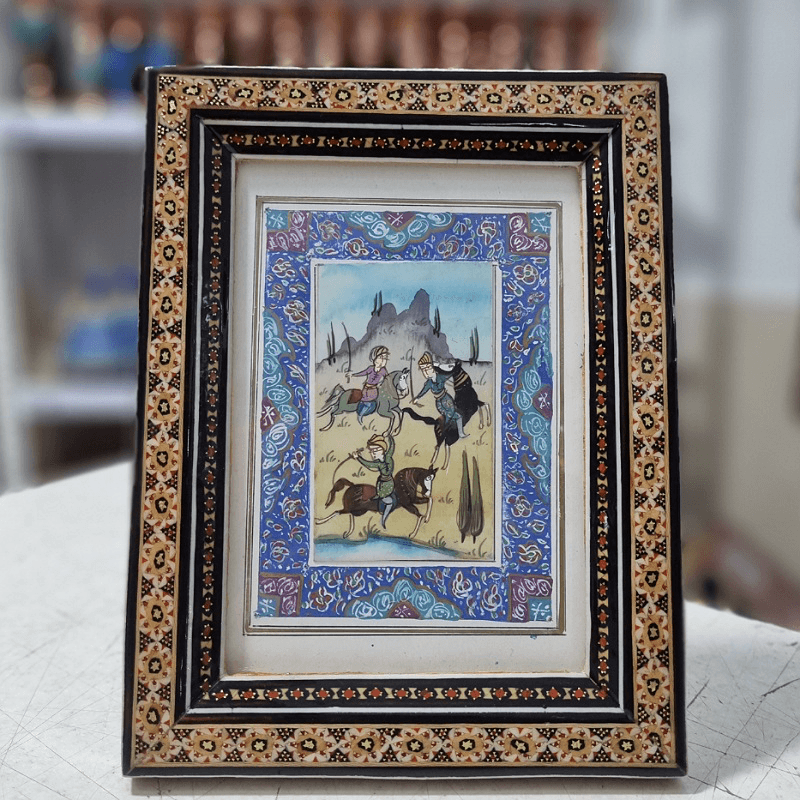 قاب خاتم کاری اصفهان به همراه فیبر نقاشی مینیاتور ۱۸در۲۳ — تصویر ۴